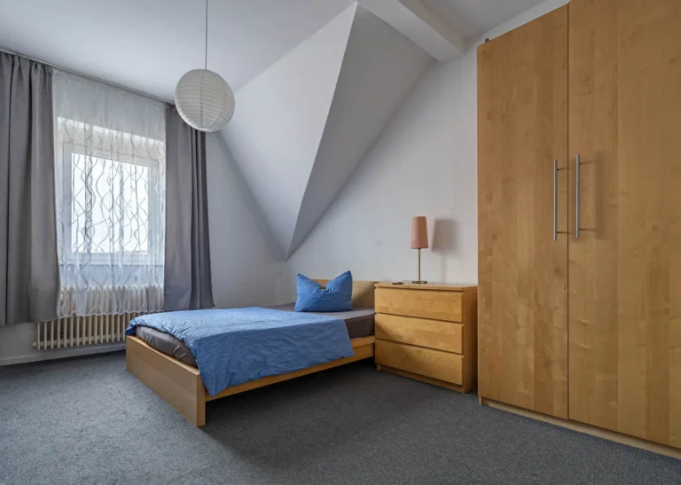 Monteurzimmer Dachgeschoss – Foto 5